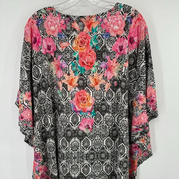 Tolani Collection Floral Print Tunic Top Size Medium Modal Boho Womens Blouse - Picture 8 of 10